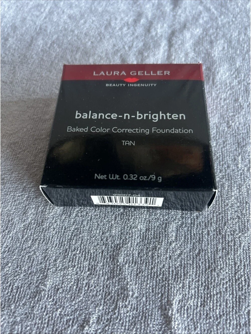 Baked Balance-N-Brighten Color Correcting Powder Foundation Tan